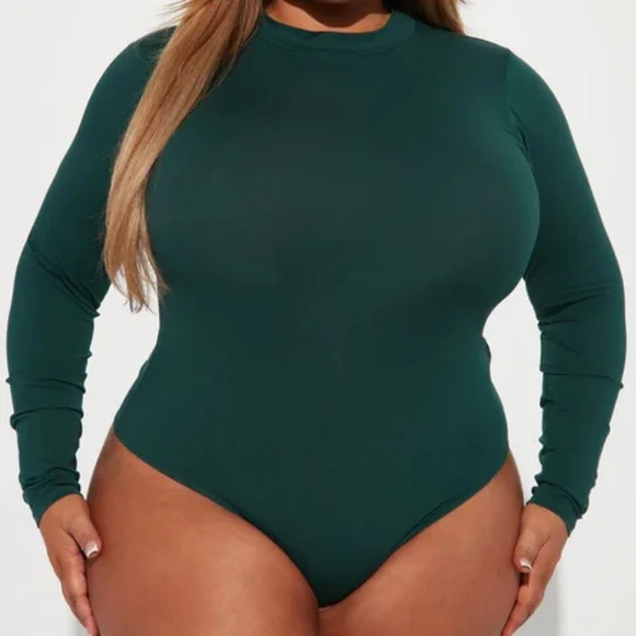 Fashion Nova Mock Neck Bodysuit NWT Size 1X & 2X - Picture 2 of 4